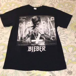 Justin Bieber tour shirt!
